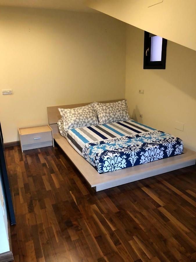 Апартаменти Apartamento En Galiana Авілес Екстер'єр фото